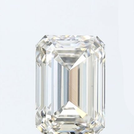 High-quality emerald cut diamond