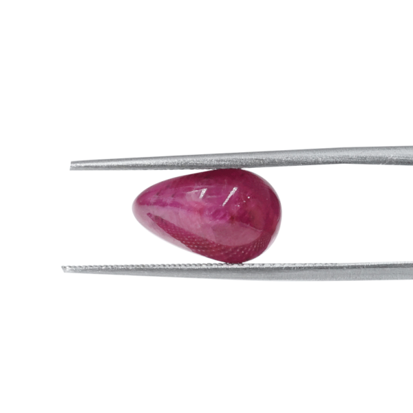 The Exquisite Natural Ruby 4.20 CT Gemstone